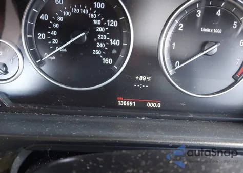 2013 BMW 528I I z USA, uszkodzony, nr VIN WBAXG5C50DD233614